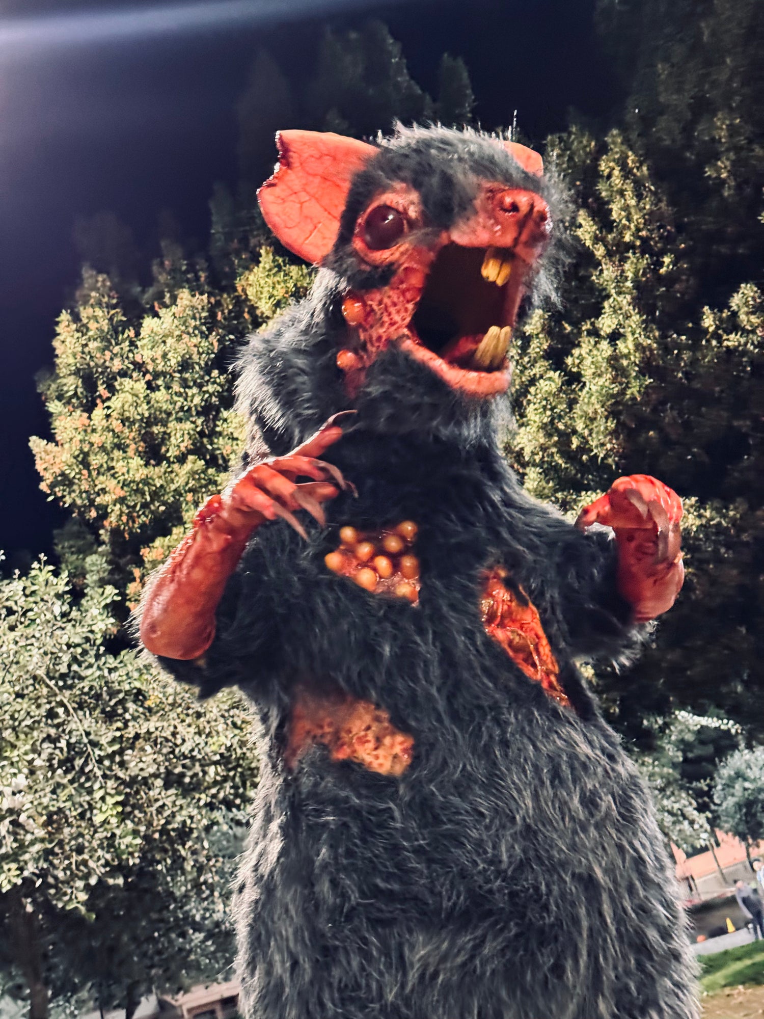 FULL BODY COSTUMES